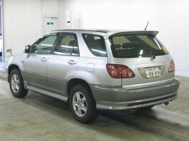 1998 Toyota Harrier