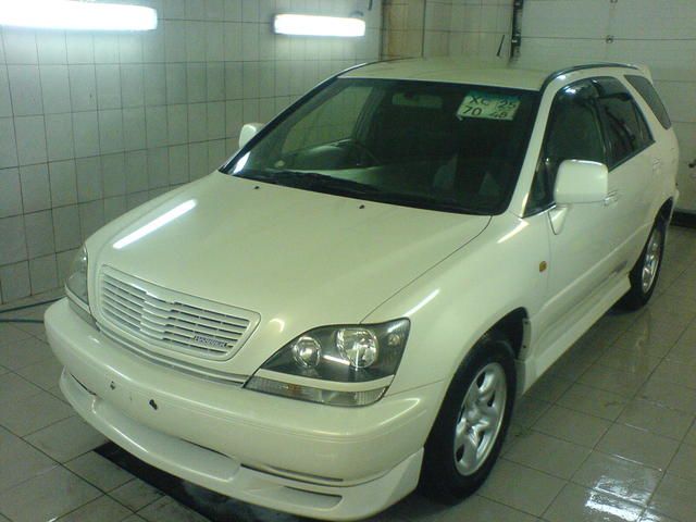 1998 Toyota Harrier