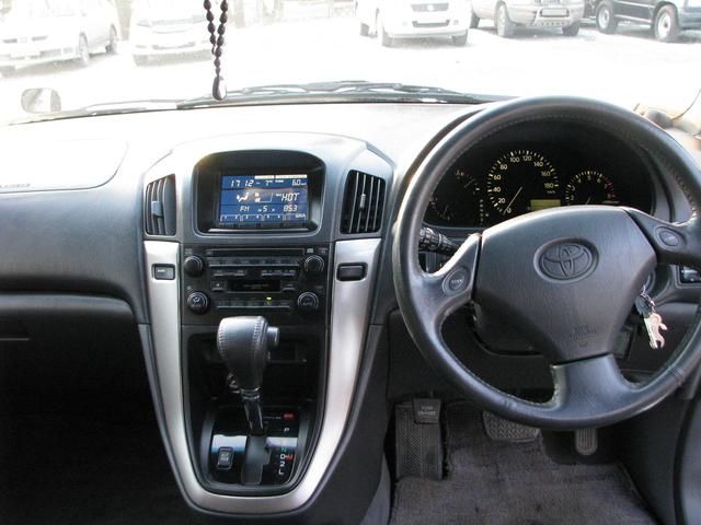 1998 Toyota Harrier