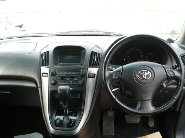 1998 Toyota Harrier