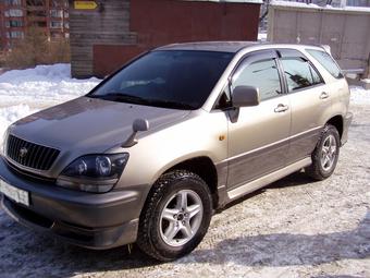 1998 Toyota Harrier