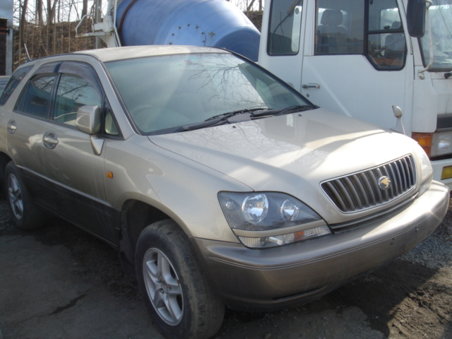 1998 Toyota Harrier