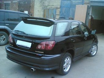 1998 Toyota Harrier Photos