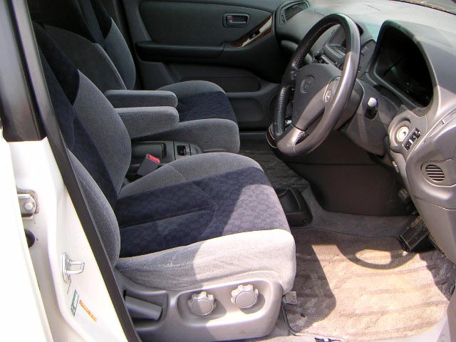 1998 Toyota Harrier For Sale