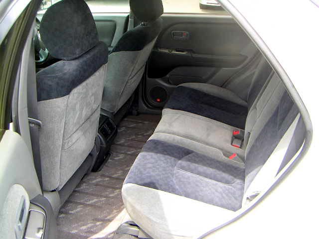 1998 Toyota Harrier Pictures