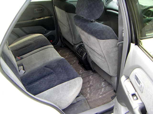 1998 Toyota Harrier Pics