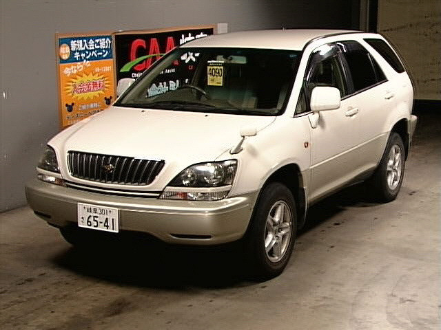 1998 Toyota Harrier Images