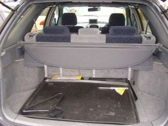 1998 Toyota Harrier Pictures
