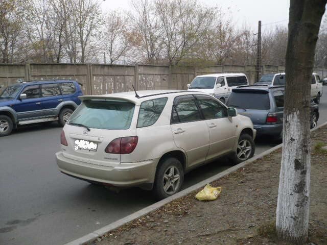 1998 Toyota Harrier