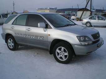 1998 Toyota Harrier Pictures