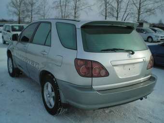 1998 Toyota Harrier Pictures