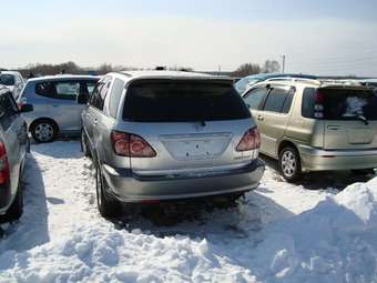 1998 Toyota Harrier Pictures