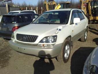 1998 Toyota Harrier Photos