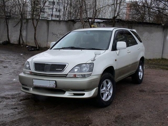 1999 Toyota Harrier