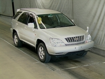 1999 Toyota Harrier