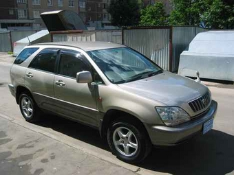 1999 Toyota Harrier