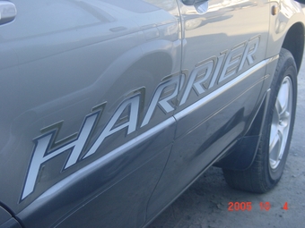 1999 Toyota Harrier
