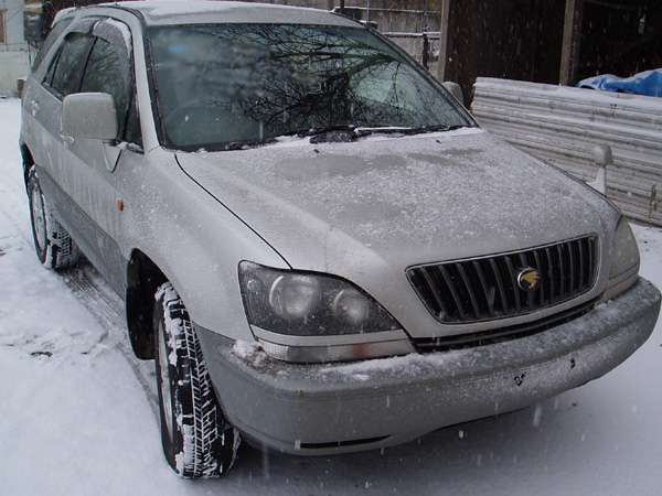 1999 Toyota Harrier
