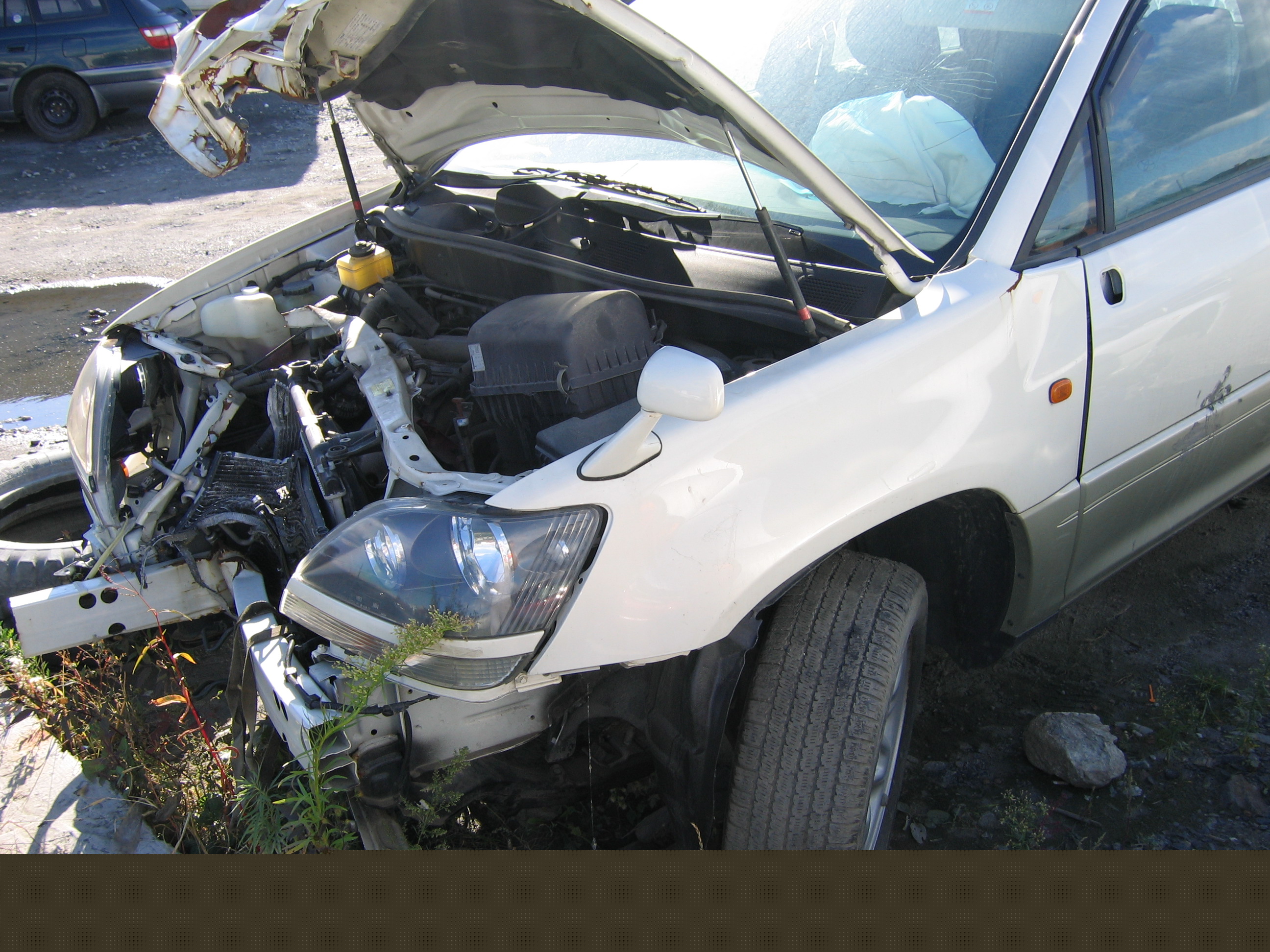 1999 Toyota Harrier