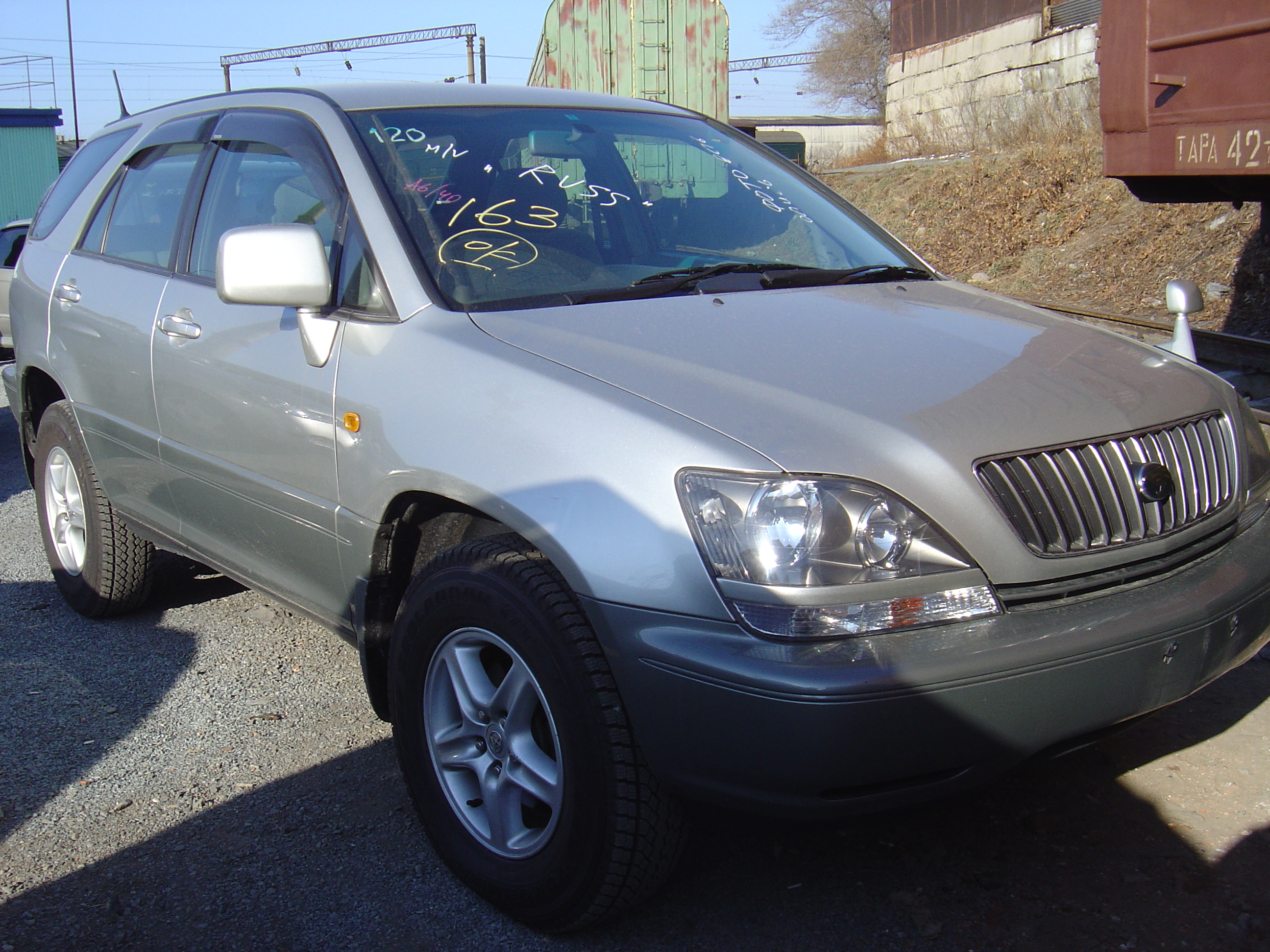 1999 Toyota Harrier