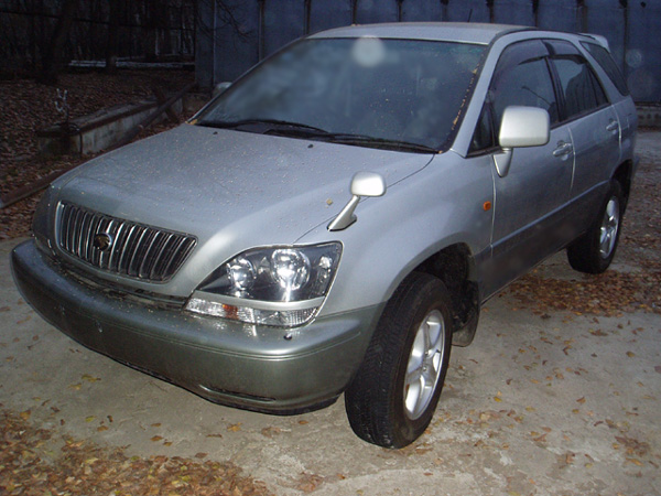 1999 Toyota Harrier