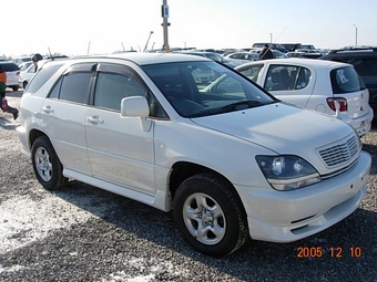 1999 Toyota Harrier