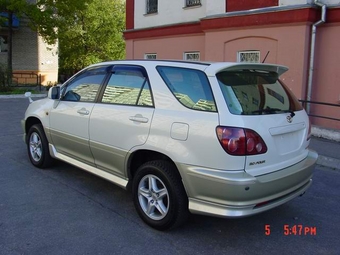 1999 Toyota Harrier