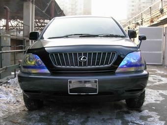 1999 Toyota Harrier