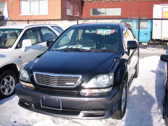 1999 Toyota Harrier