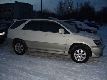 1999 Toyota Harrier