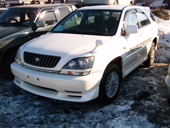 1999 Toyota Harrier