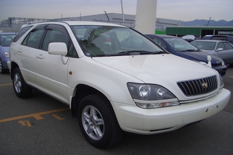 1999 Toyota Harrier