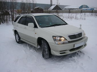 1999 Toyota Harrier