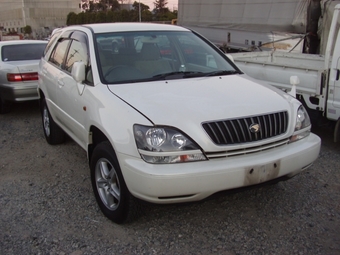 1999 Toyota Harrier