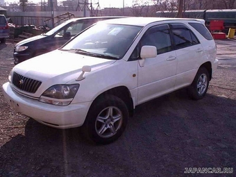 1999 Toyota Harrier