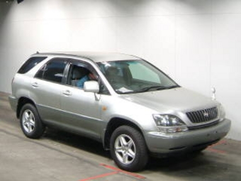 1999 Toyota Harrier