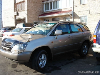 1999 Toyota Harrier