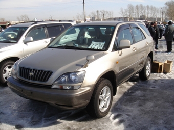 1999 Toyota Harrier