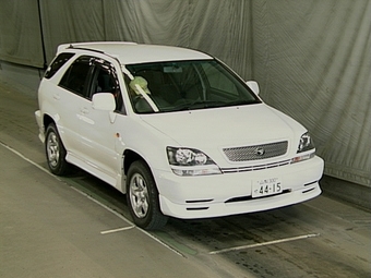 1999 Toyota Harrier