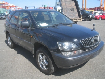 1999 Toyota Harrier