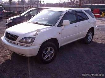 1999 Toyota Harrier