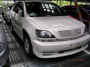 1999 Toyota Harrier