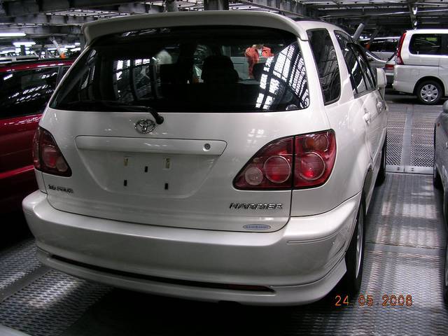 1999 Toyota Harrier