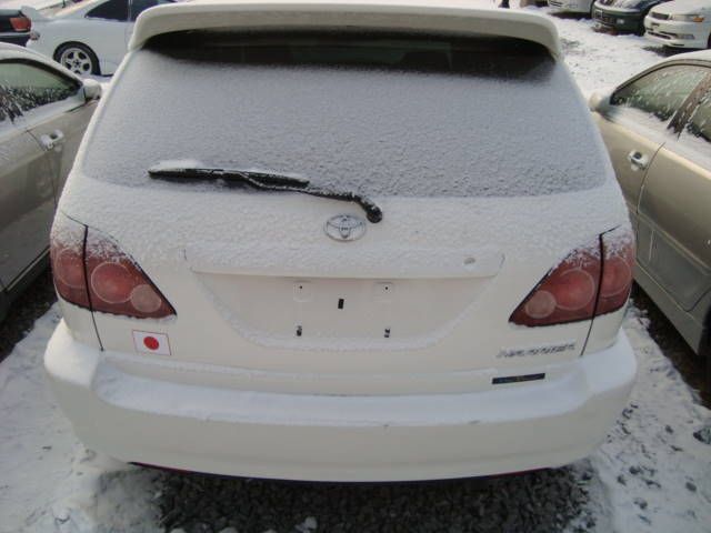 1999 Toyota Harrier