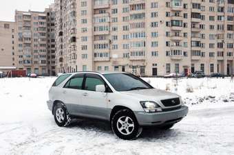 1999 Toyota Harrier