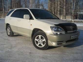 1999 Toyota Harrier