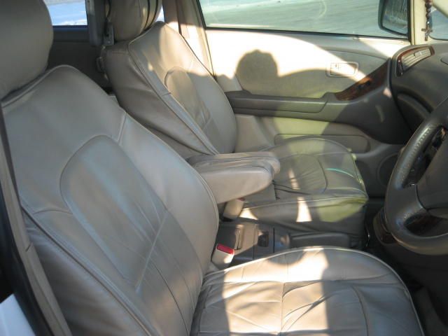 1999 Toyota Harrier