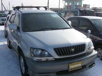 1999 Toyota Harrier