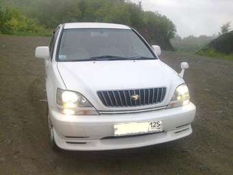 1999 Toyota Harrier