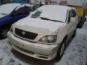 1999 Toyota Harrier